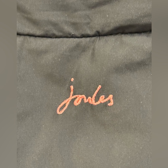 EUC Joules padded women’s navy and fuchsia pink vest. US size 8. - Picture 7 of 7